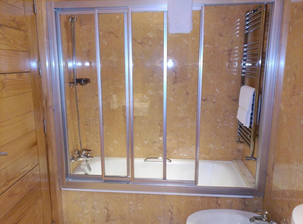 PR San Nicolás Santiago de Compostela Habitación foto